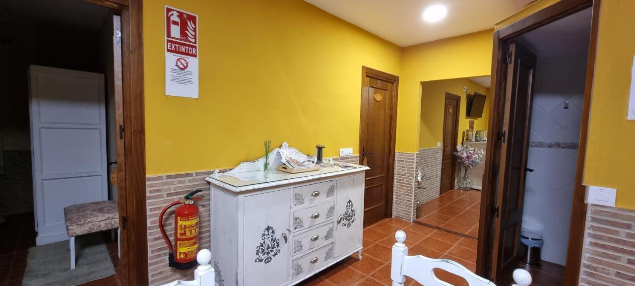 Apartamento Turistico "El Rincon De La Pernila" Guadalupe  Exteriör bild