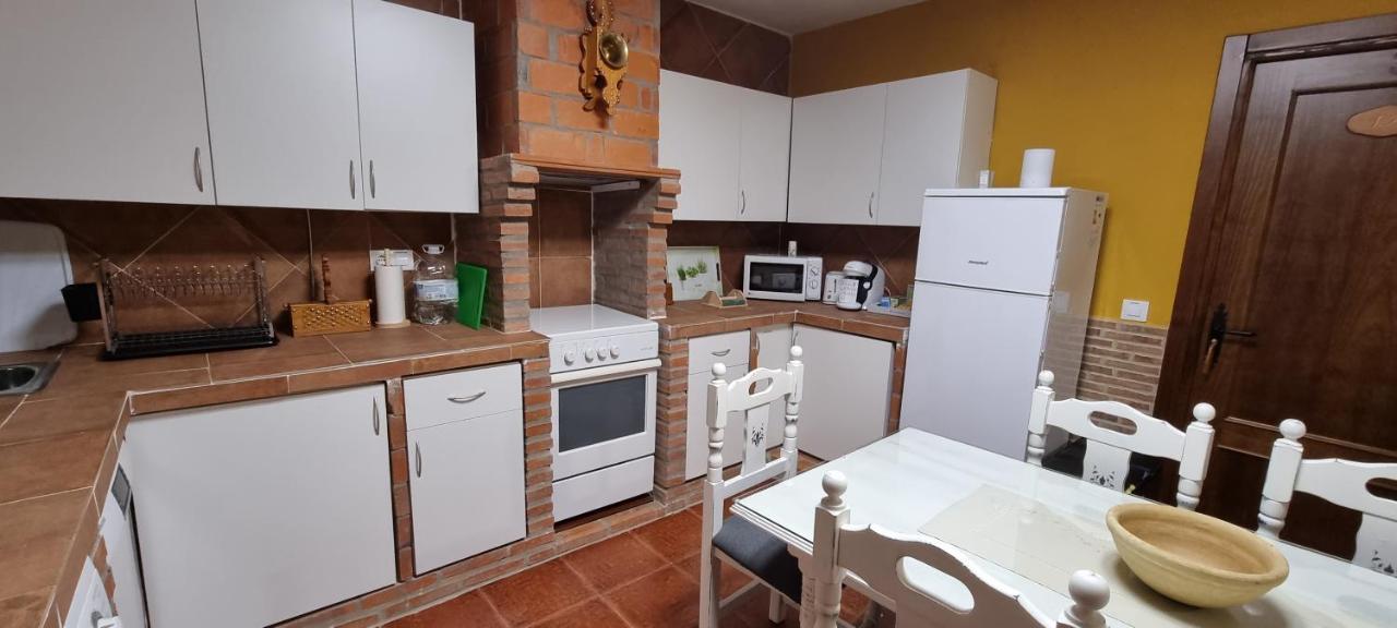 Apartamento Turistico "El Rincon De La Pernila" Guadalupe  Exteriör bild